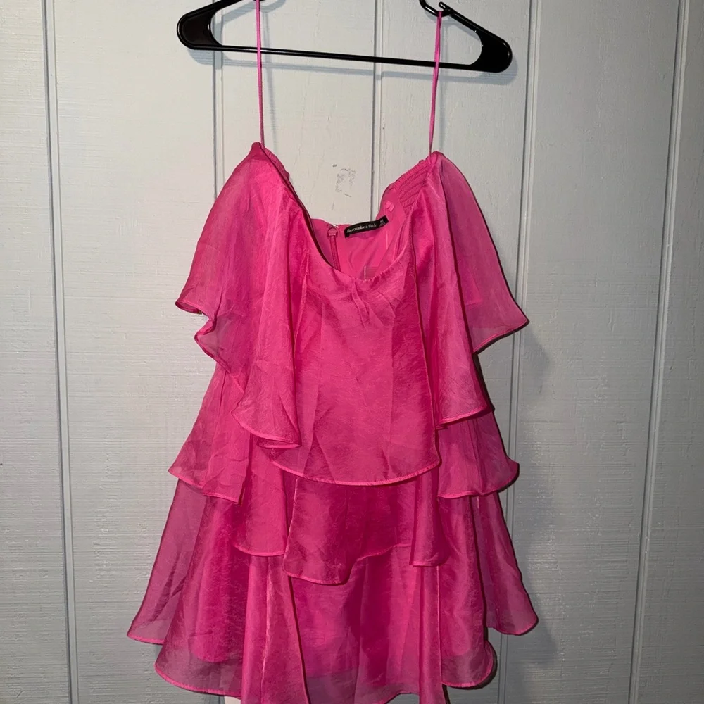 Abercrombie & Fitch Vibrant Pink Dress - Picture 2 of 5